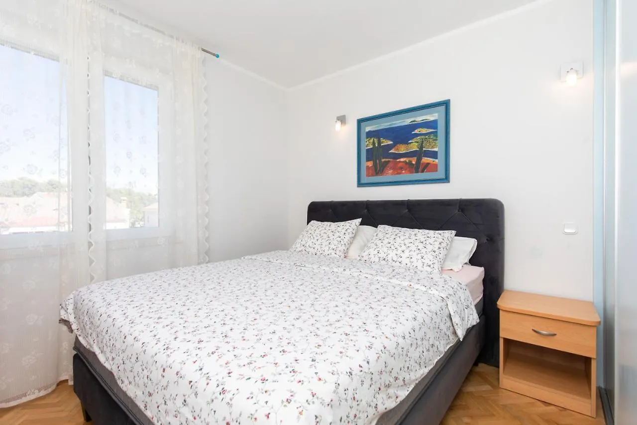 Apartment Mara Krk Town Kroatien