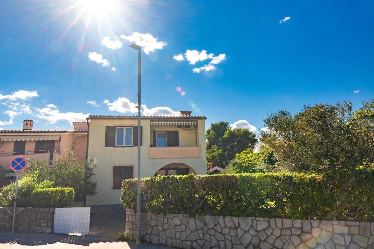 Apartment Mara Krk Town Kroatien